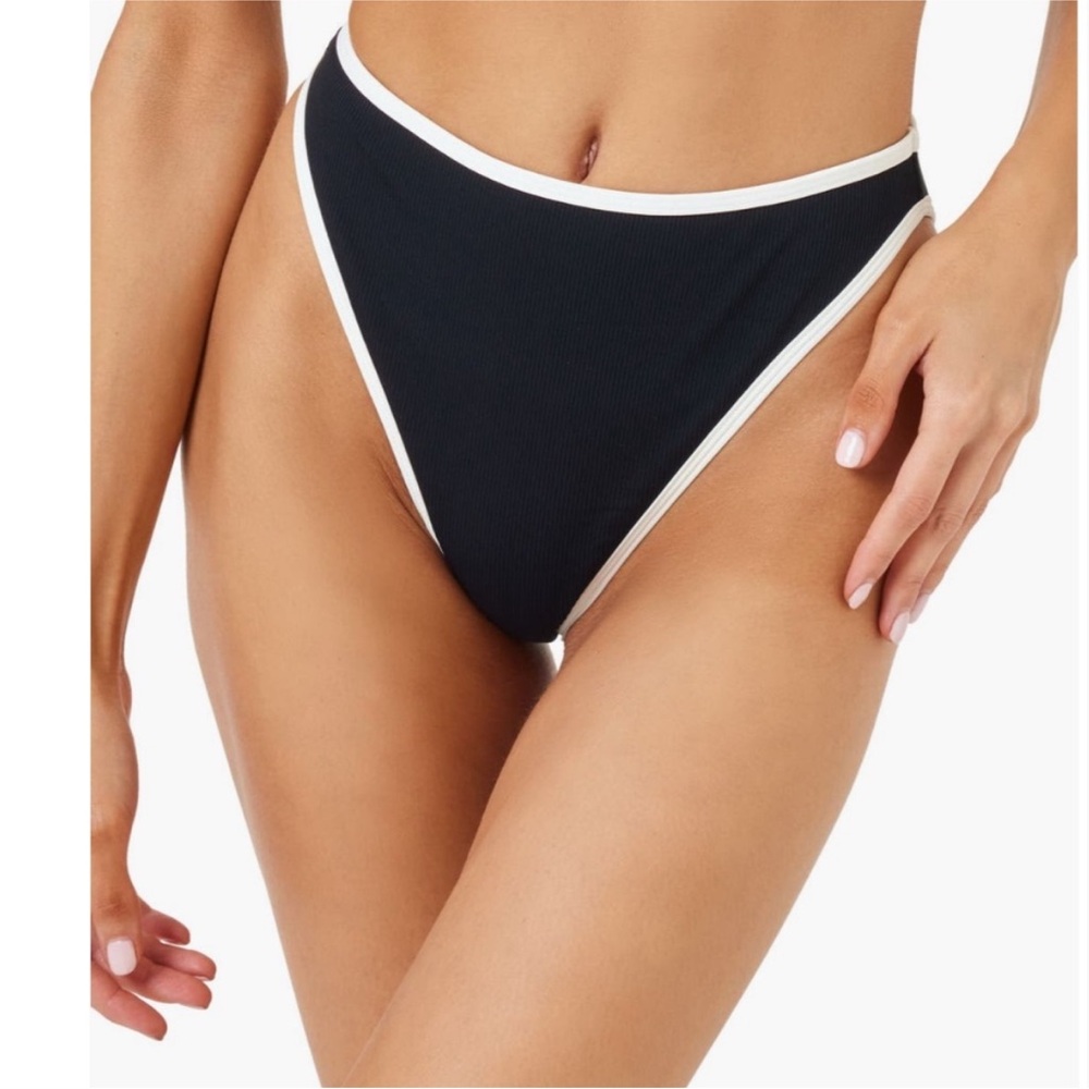 NWT L*space Nora Bitsy Ribbed Swim Bottom in Black, size L
